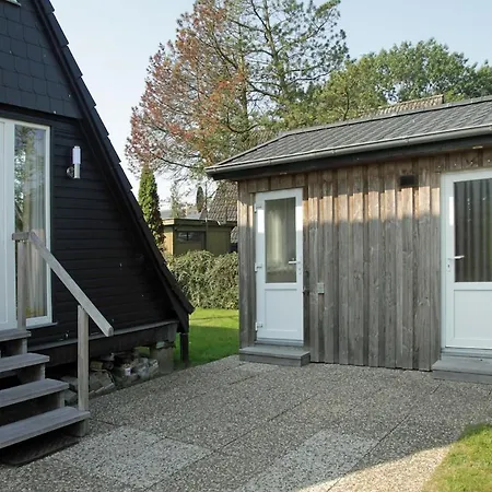 Melanie, Sauna, Kamin, 2 Schlafzimmer, Garten Prázdninový dům Südbrookmerland