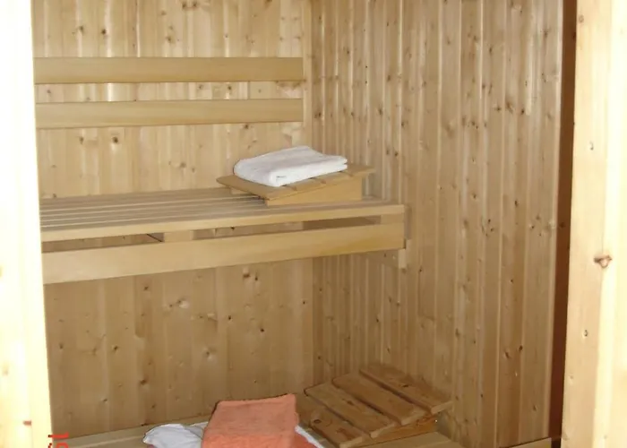 Melanie, Sauna, Kamin, 2 Schlafzimmer, Garten *
