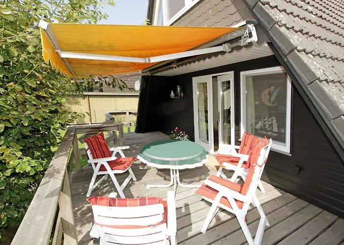 Melanie, Sauna, Kamin, 2 Schlafzimmer, Garten 別荘 *